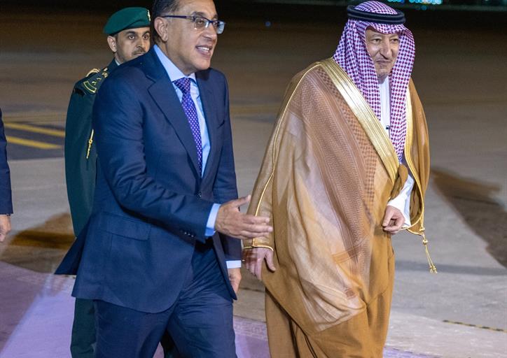رئيس الوزراء المصري يصل إلى الرياض