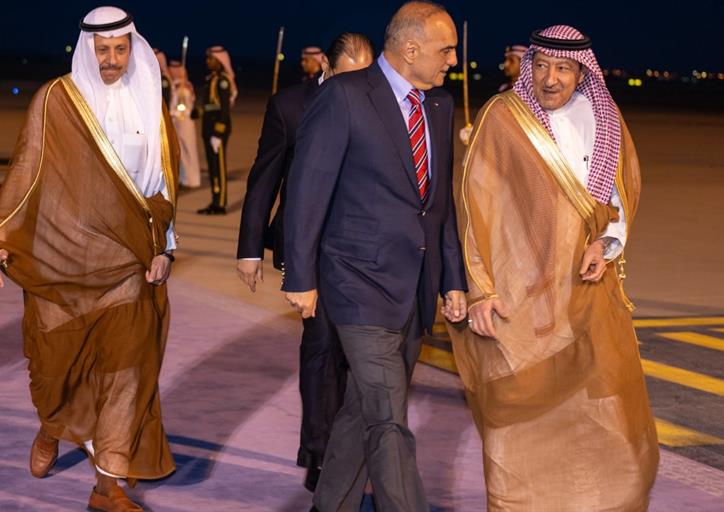 رئيس الوزراء الأردني يصل الرياض