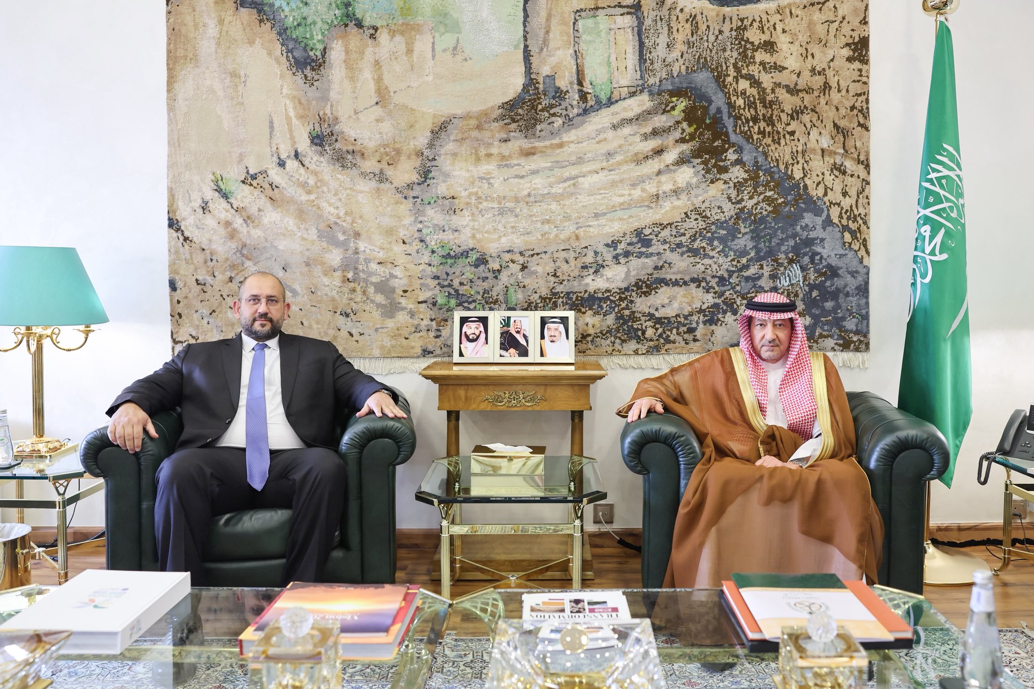 معالي نائب وزير الخارجية يستقبل المدير الإقليمي لمنظمة الهجرة الدولية لمنظمة الشرق الأوسط 