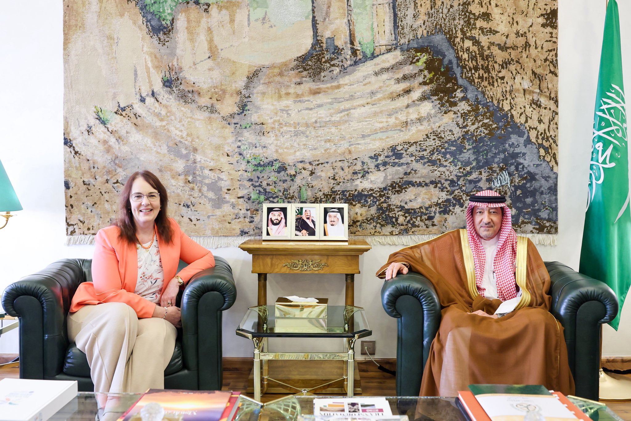 معالي نائب وزير الخارجية يستقبل القائم بالأعمال بالسفارة الأمريكية لدى المملكة 