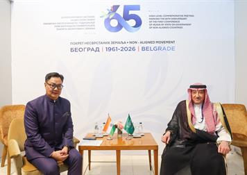  معالي نائب وزير الخارجية يلتقي وزير الشؤون البرلمانية وشؤون الأقليات في جمهورية الهند